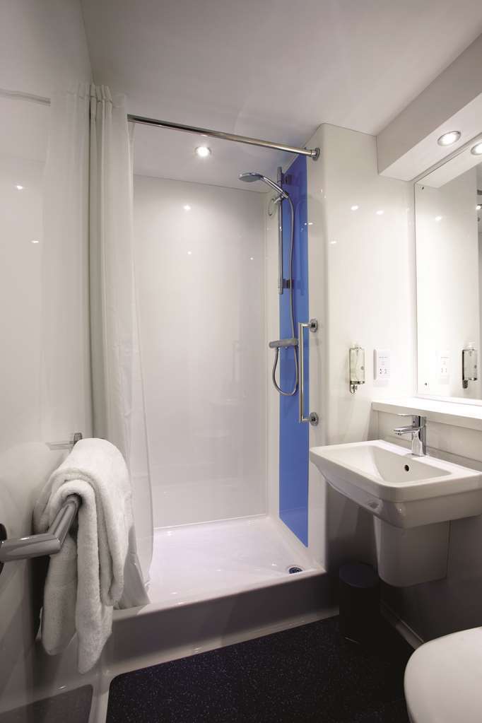 Travelodge 일민스터 객실 사진